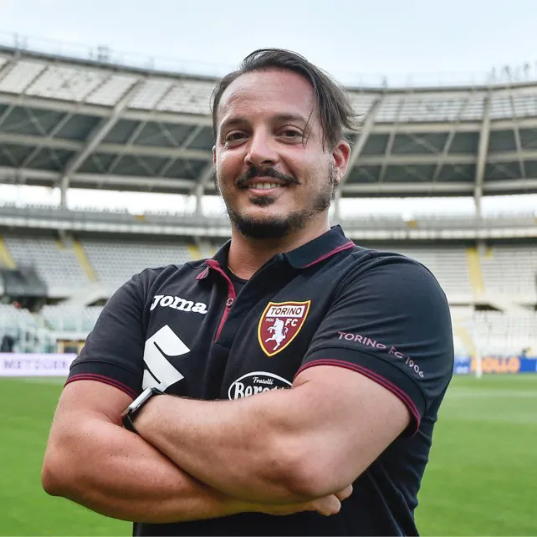 Alessandro Pernice in einem Fußballstadion